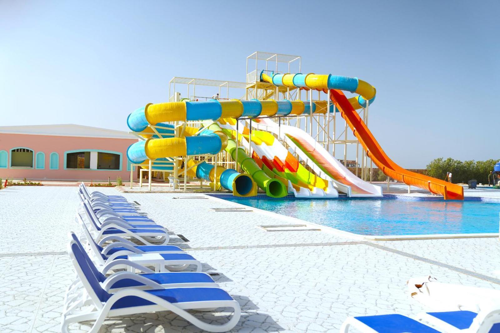 Amarina Queen Resort & Aqua Park 마사 알람 외부 사진